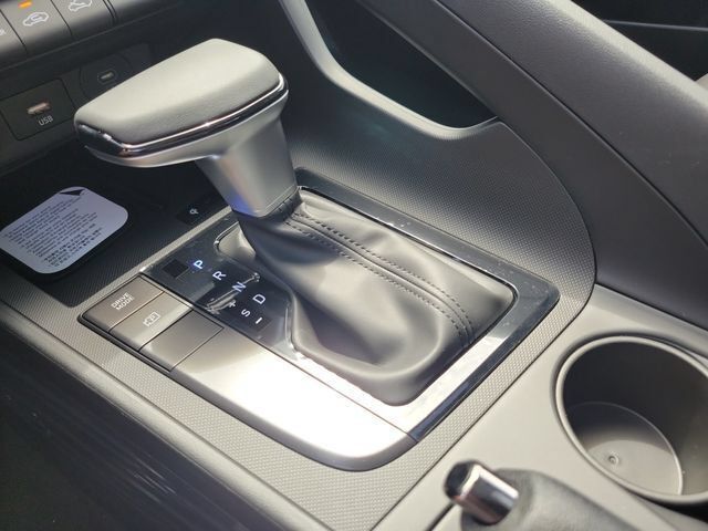 New 2026 Hyundai Elantra SEL Sport FWD image 16
