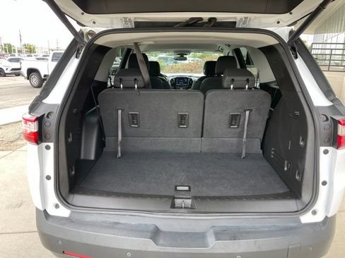 Used 2021 Chevrolet Traverse LT AWD/4WD image 15