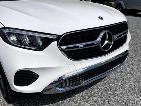 Certified 2026 Mercedes-Benz GLC 300 4MATIC image 36