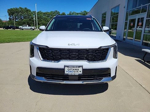 New 2026 Kia Sorento S w/ S Panoramic Sunroof Package FWD image 3