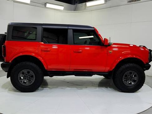 Used 2024 Ford Bronco Badlands AWD/4WD image 9