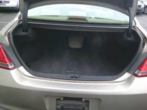 Used 2005 Toyota Avalon XL image 22