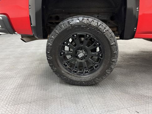 Used 2017 Chevrolet Silverado 1500 LT w/ LT Fleet Plus Package image 9