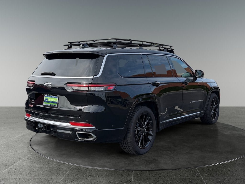 Used 2023 Jeep Grand Cherokee L Summit AWD/4WD image 8