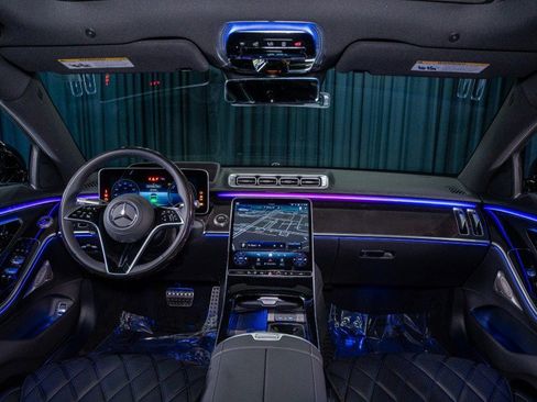 New 2026 Mercedes-Benz S 580e 4MATIC Sedan image 13