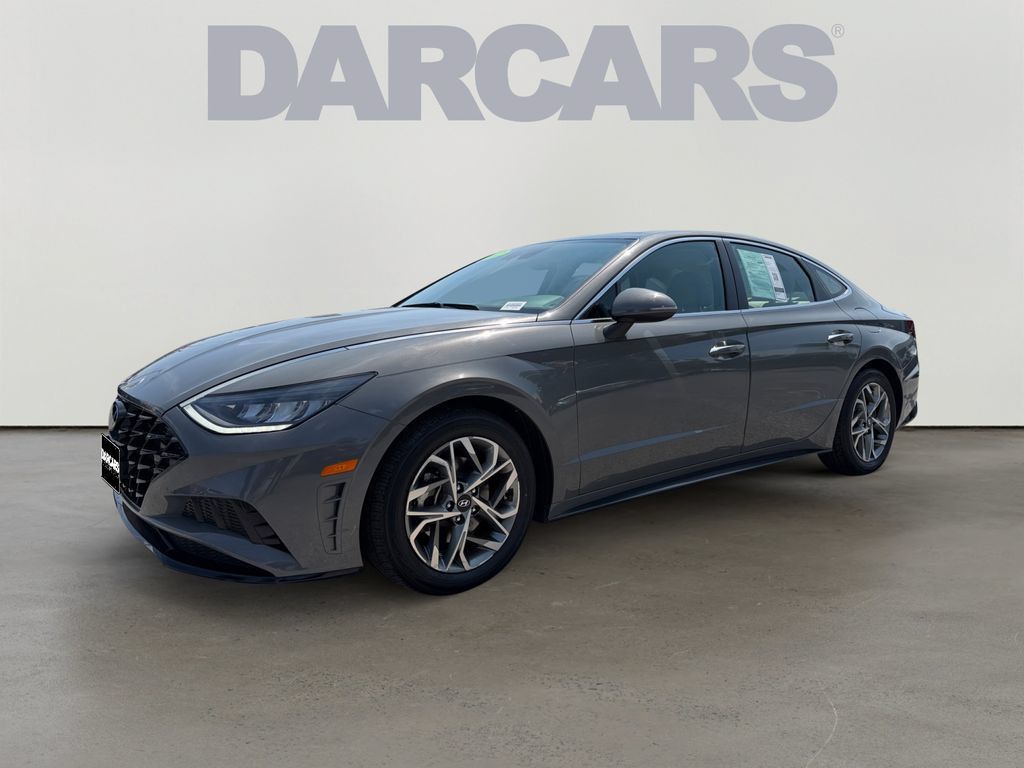 Used 2022 Hyundai Sonata SEL w/ Convenience Package FWD image 3