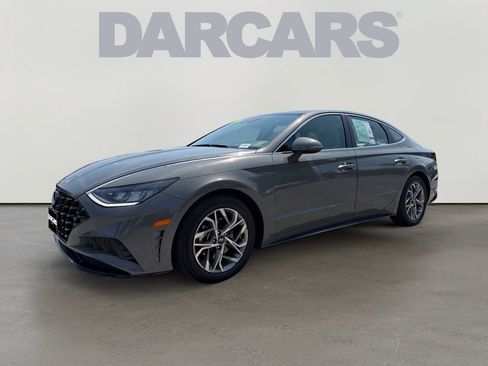 Used 2022 Hyundai Sonata SEL w/ Convenience Package FWD image 3