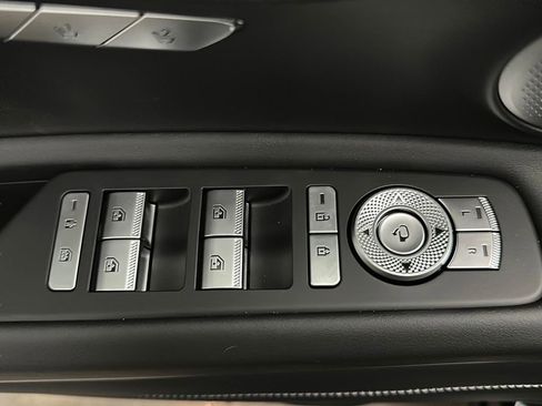 New 2026 Genesis GV80 3.5T e-SC image 29