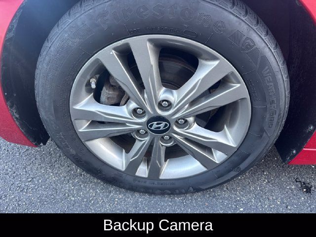 Used 2017 Hyundai Elantra Value Edition FWD image 10