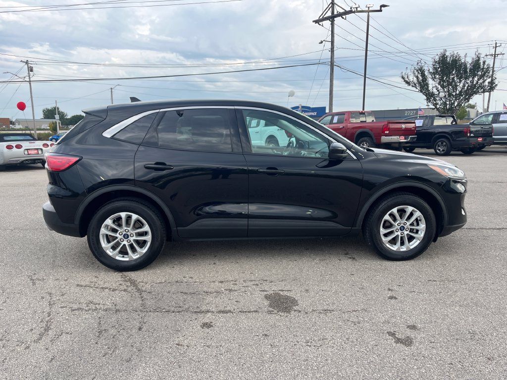 Used 2021 Ford Escape SE AWD/4WD image 14