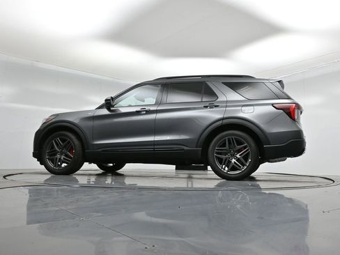New 2026 Ford Explorer ST-Line w/ ST-Line Street Pack image 55