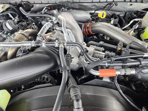 New 2026 Ford F450 Platinum w/ Platinum Plus Package image 30