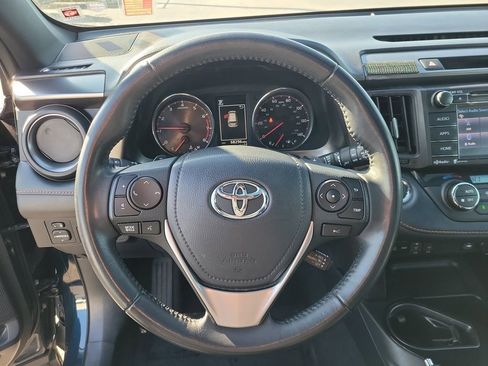 Used 2018 Toyota RAV4 SE w/ Power Extra Value Package image 29