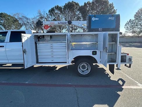 Used 2022 RAM 5500 Tradesman w/ Max Tow Package image 5