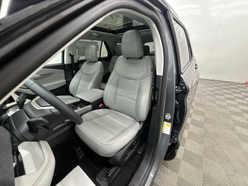 New 2026 Ford Explorer Active w/ Active Comfort Package image 13