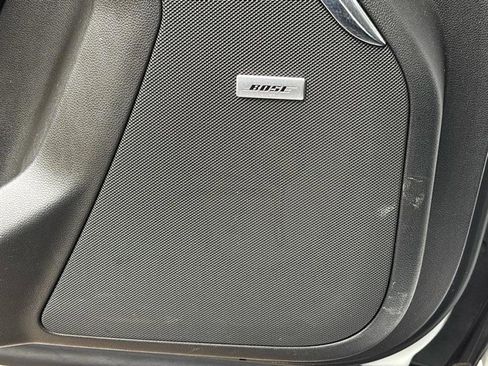 Used 2023 GMC Yukon Denali image 12