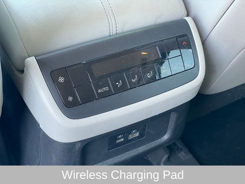 Certified 2022 Nissan Pathfinder SL w/ SL Premium Package image 10