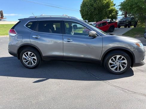 Used 2014 Nissan Rogue SL w/ SL Premium Package AWD/4WD image 2
