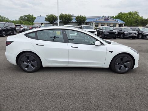 Used 2022 Tesla Model 3 Long Range AWD/4WD image 2