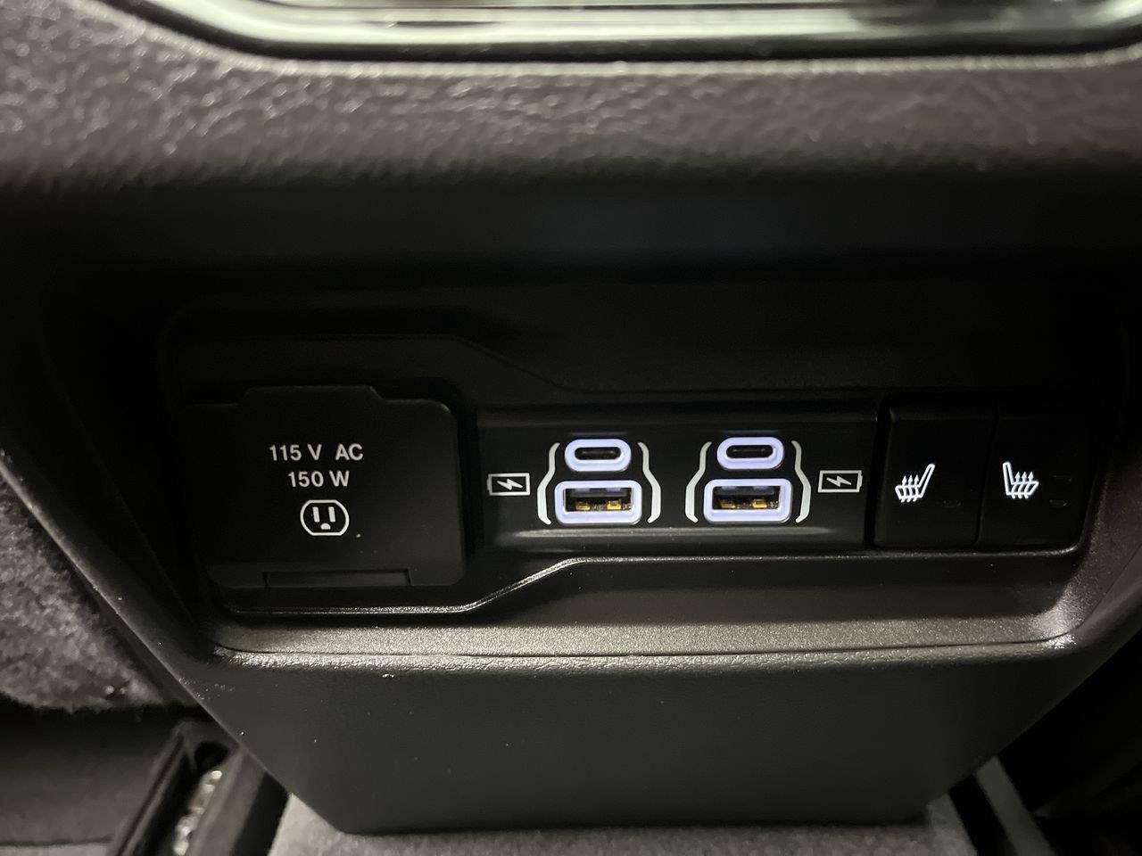 Used 2023 Jeep Grand Cherokee 4WD 4xe image 15