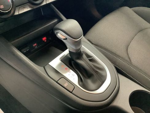 Certified 2024 Kia Forte LXS FWD image 16