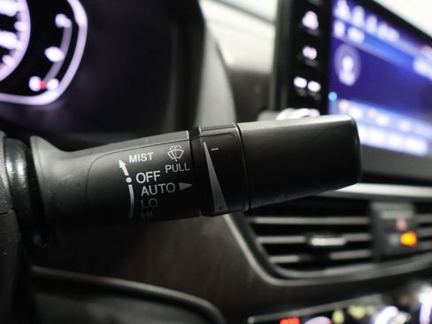 Used 2022 Honda Accord Touring image 38