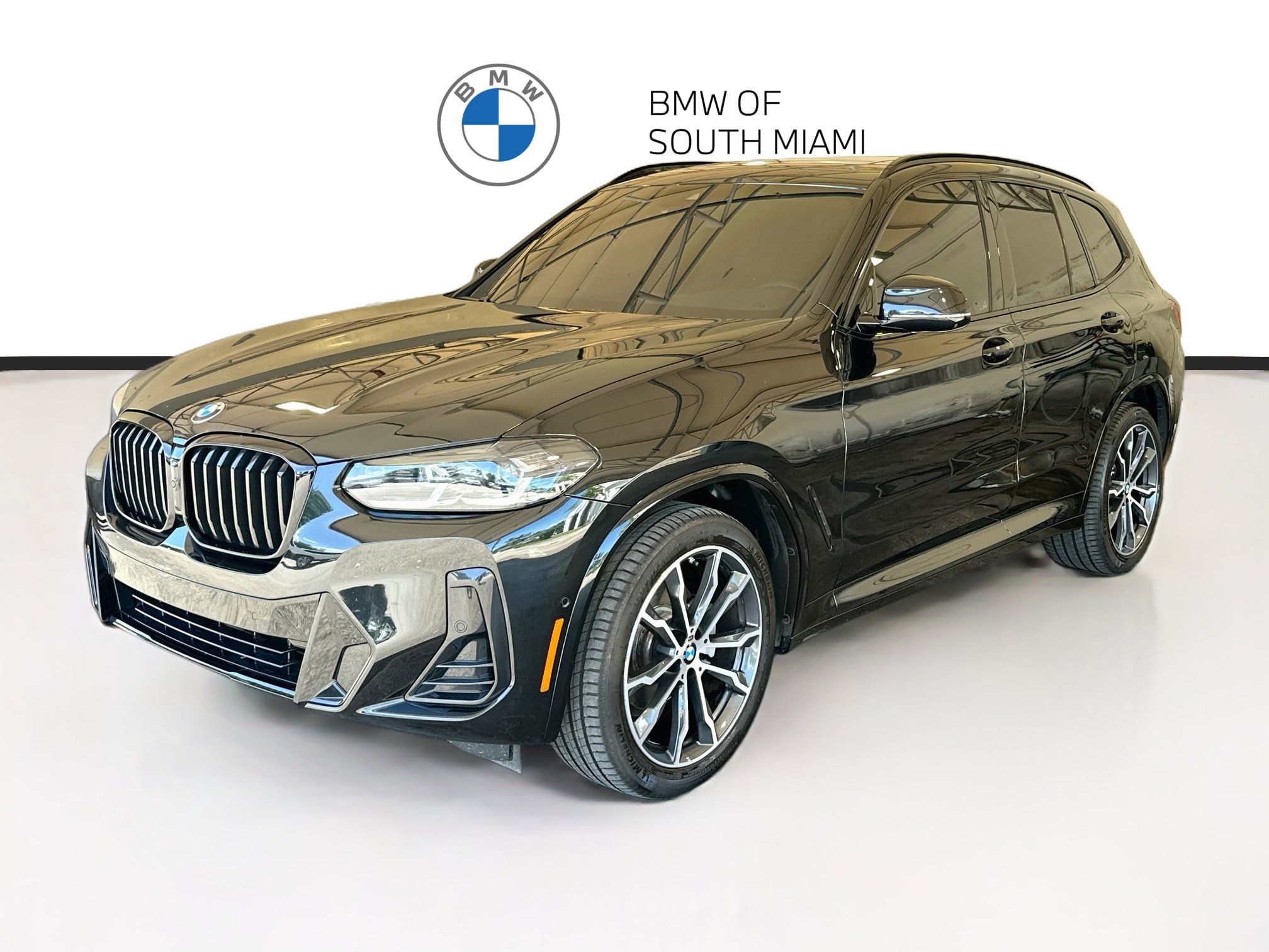 Certified 2024 BMW X3 sDrive30i w/ M Sport Package RWD image 3