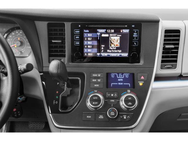 Used 2015 Toyota Sienna LE FWD image 10