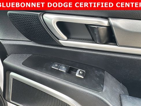 Used 2021 Kia Telluride S image 32