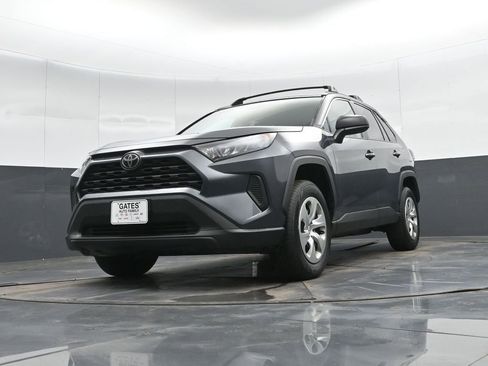 Used 2021 Toyota RAV4 LE w/ Carpet Mat Package (TMS) image 36