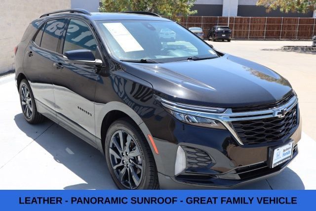 Used 2022 Chevrolet Equinox RS w/ RS Leather Package FWD image 3