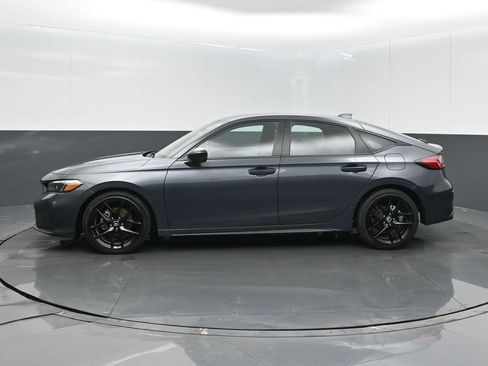 Used 2025 Honda Civic Sport image 4