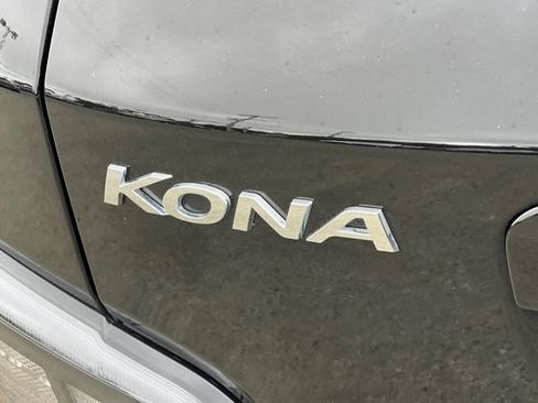 Used 2023 Hyundai Kona SE FWD image 34