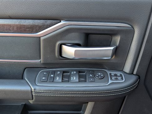 Used 2024 RAM 2500 Big Horn w/ Bed Utility Group image 15