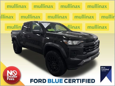 Used 2024 Chevrolet Colorado Trail Boss w/ Advanced Trailering Package image 1