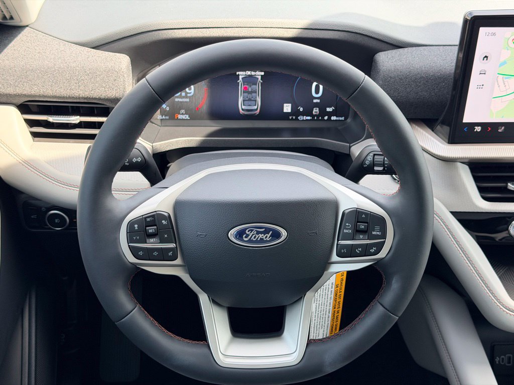 New 2026 Ford Explorer Active w/ Active Comfort Package RWD image 13