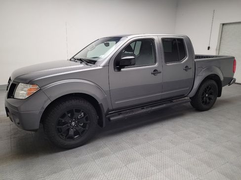Used 2019 Nissan Frontier SV w/ Value Truck Package RWD image 2