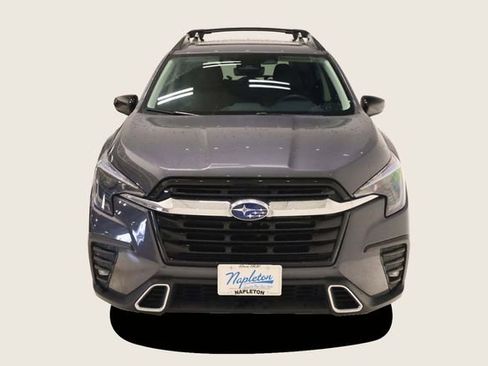 Used 2024 Subaru Ascent Touring image 3