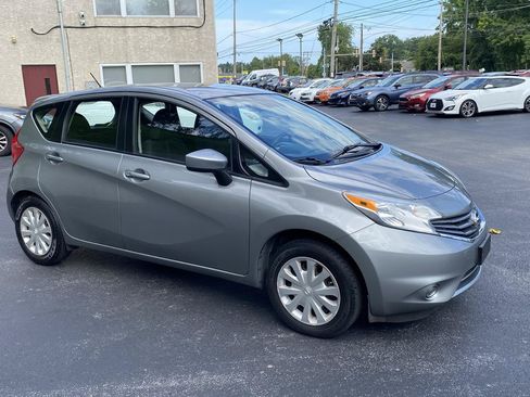 Used 2015 Nissan Versa Note SV FWD image 4