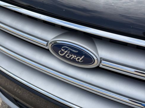 Used 2019 Ford Escape SEL FWD image 13
