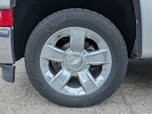 Used 2015 Chevrolet Silverado 1500 LTZ Z71 w/ LTZ Plus Package image 16