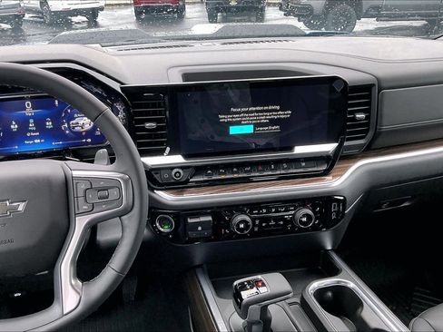 New 2026 Chevrolet Silverado 1500 LT Trail Boss w/ Safety Package image 7