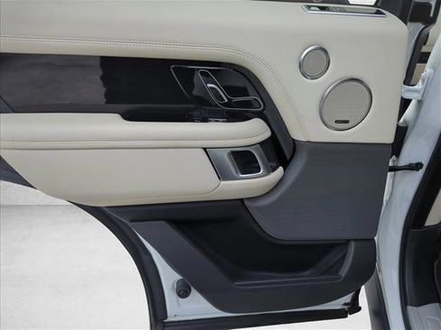 Used 2021 Land Rover Range Rover P525 Westminster Edition image 24