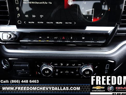 Used 2025 GMC Sierra 1500 SLT image 18