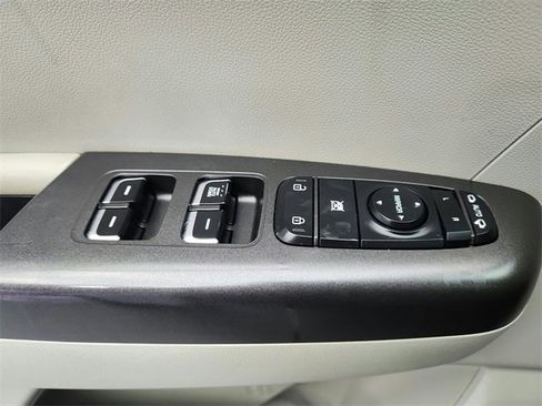 Used 2022 Kia Sportage LX w/ LX AWD Value Edition Package image 18