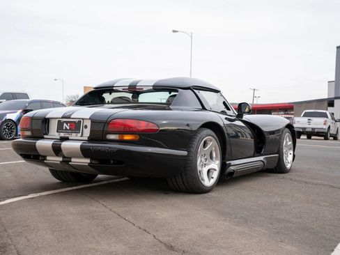 Used 1994 Dodge Viper RT/10 RWD image 9