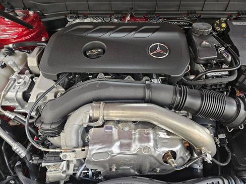 Used 2026 Mercedes-Benz GLB 250 image 16