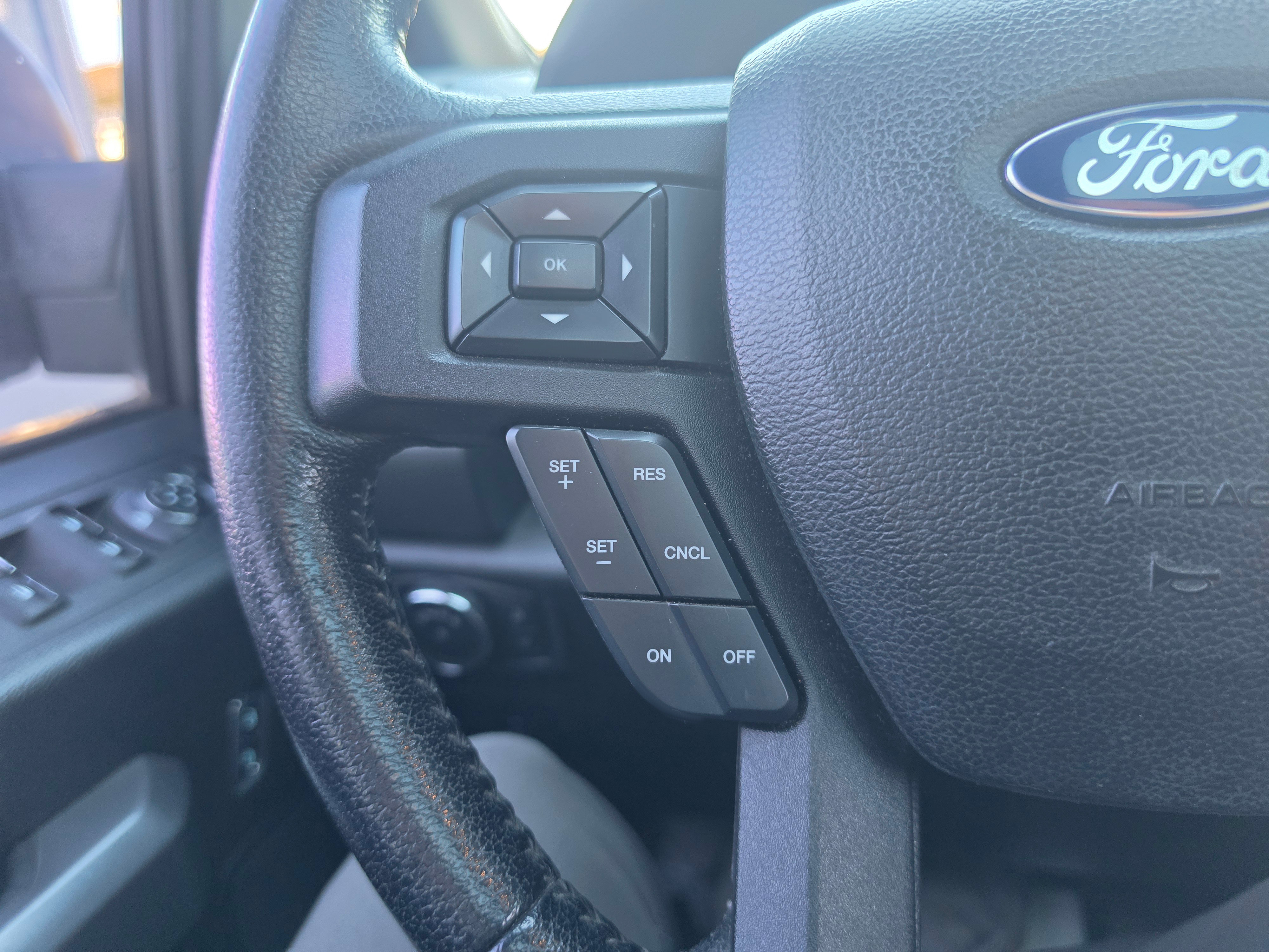 Used 2016 Ford F150 XLT w/ Equipment Group 302A Luxury AWD/4WD image 19