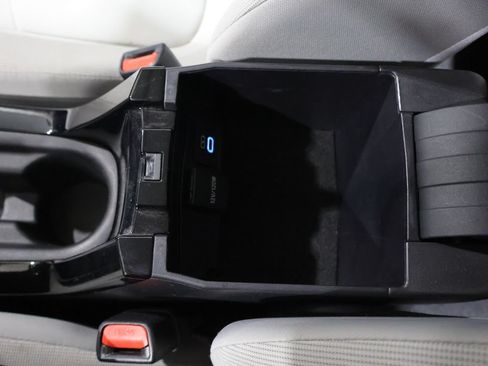 Used 2022 Toyota Corolla LE w/ Carpet Mat Package (TMS) FWD image 29