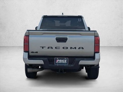 Used 2025 Toyota Tacoma SR5 image 6
